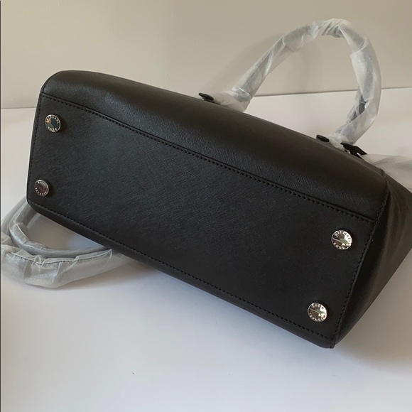 ๐ดSOLD OUT๐ด ๐HP- Michael Kors Ciara Satchel - Picture 14 of 16